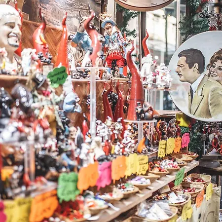 Donna Lena Relais לינה וארוחת בוקר נאפולי