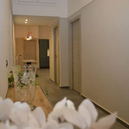 לינה וארוחת בוקר Donna Lena Relais נאפולי