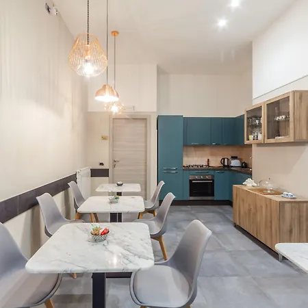 Donna Lena Relais לינה וארוחת בוקר